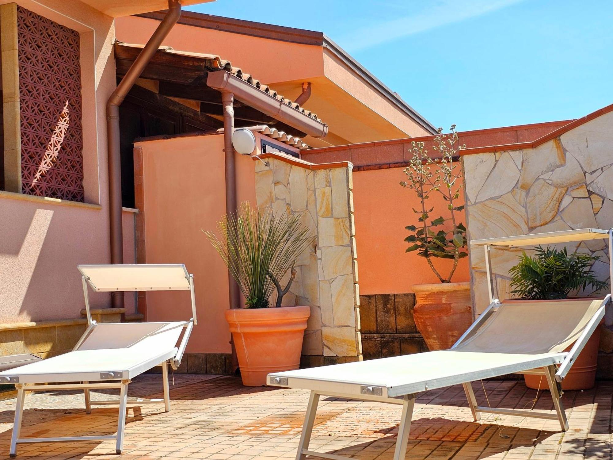 Costa Mediterranea Holiday Homes Campofelice Di Roccella Exterior foto